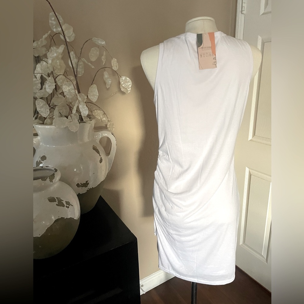 NWT Sleeveless white cotton casual ruched dress - Picture 2 of 5